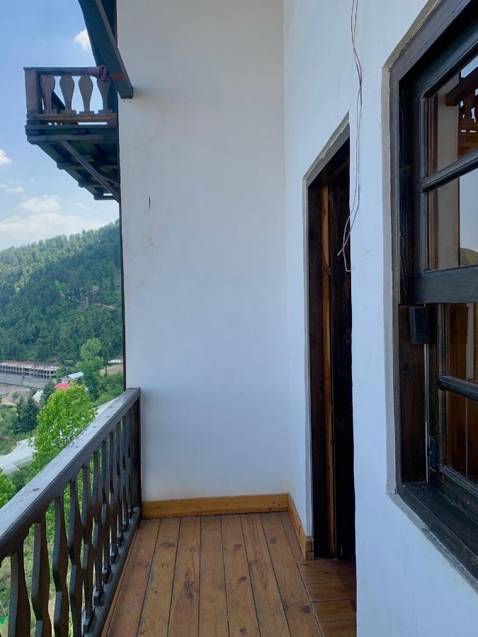 Sugar Cube Retreat Hostel Shimla Exterior photo
