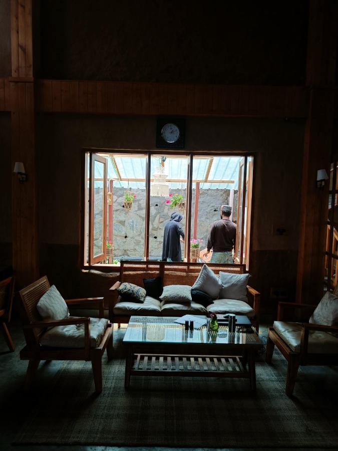 Sugar Cube Retreat Hostel Shimla Exterior photo